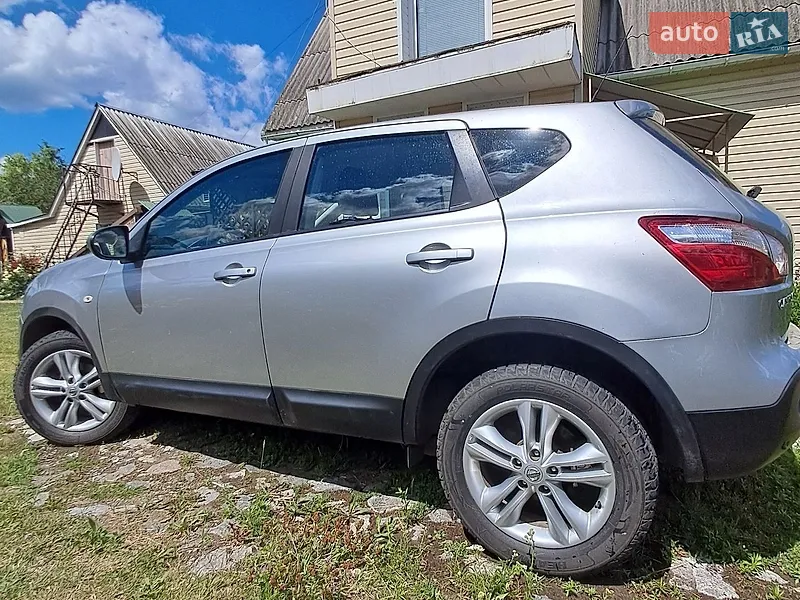 Nissan Qashqai 2012 VIN SJNFCAJ10U2586733 фото оголошення 4 з 51