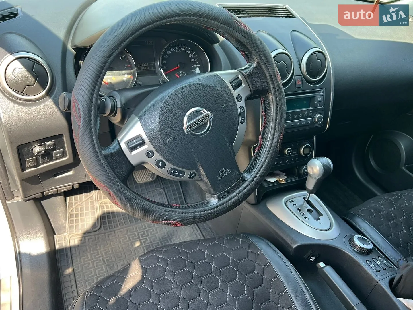2011 Nissan Qashqai - мініатюра 10