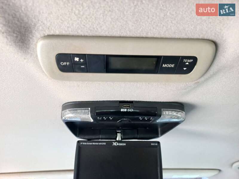 Минивэн Nissan Quest 2012 в Радомышле