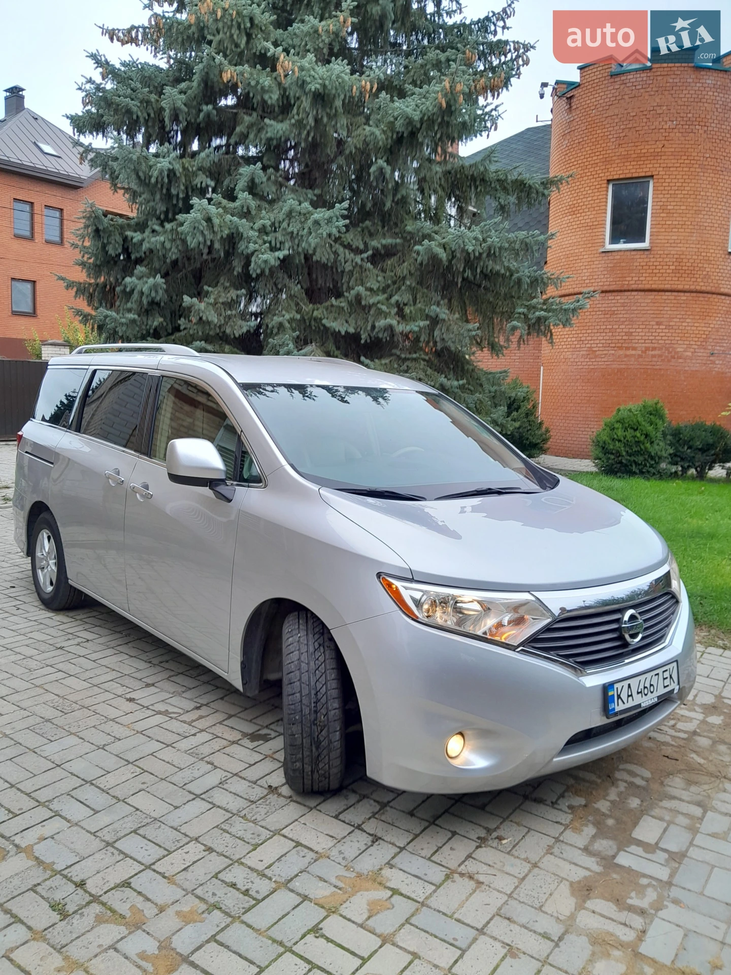 Nissan Quest 2016