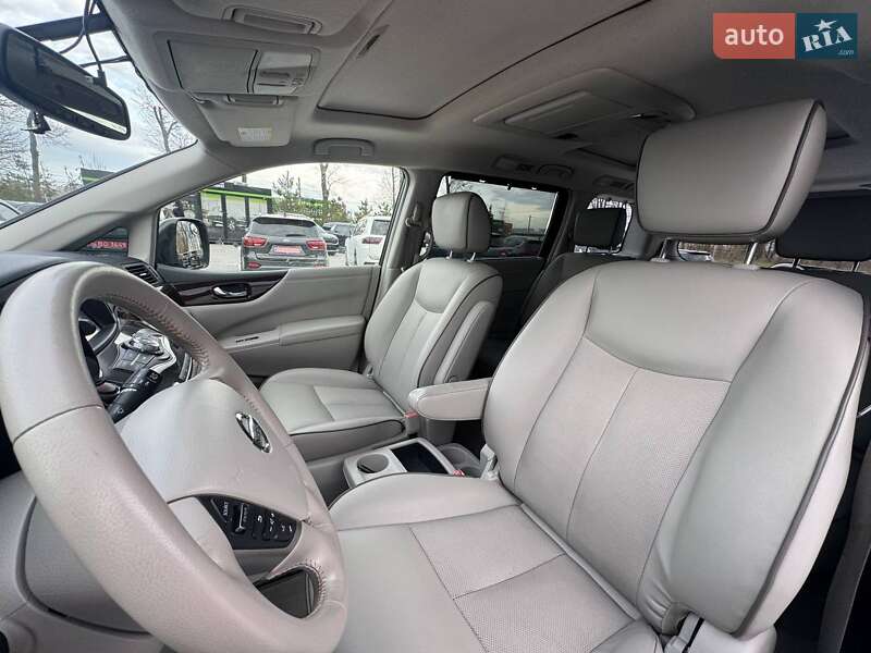 Минивэн Nissan Quest 2015 в Киеве фото 12 Минивэн Nissan Quest 2015 в Киеве