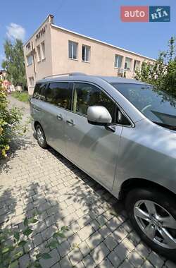 Мінівен Nissan Quest 2016 в 