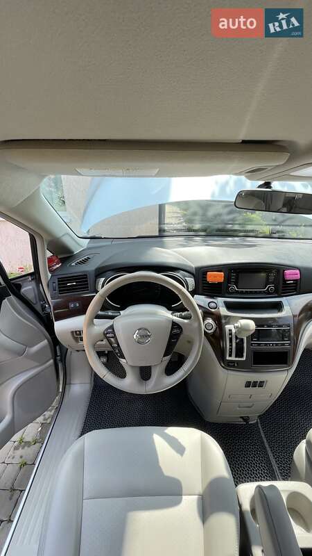 Минивэн Nissan Quest 2016 в Черкассах