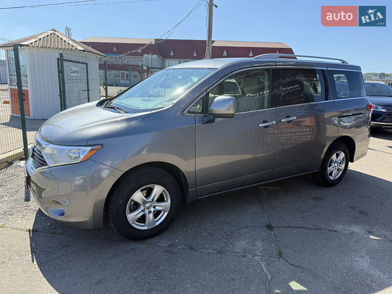 Минивэн Nissan Quest 2016 в Киеве