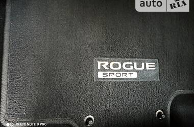 Внедорожник / Кроссовер Nissan Rogue Sport 2018 в Казатине