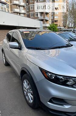 Внедорожник / Кроссовер Nissan Rogue Sport 2020 в Одессе