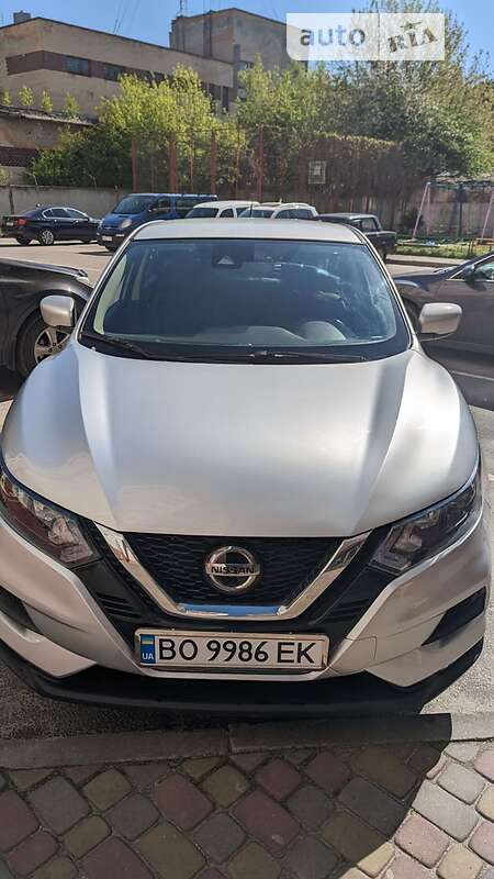 Позашляховик / Кросовер Nissan Rogue Sport 2020 в Тернополі