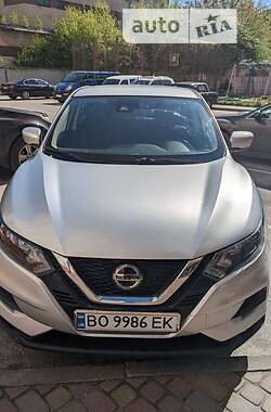 Внедорожник / Кроссовер Nissan Rogue Sport 2020 в Тернополе