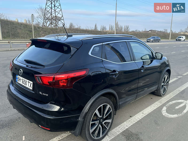 Внедорожник / Кроссовер Nissan Rogue Sport 2017 в Одессе фото 4 Внедорожник / Кроссовер Nissan Rogue Sport 2017 в Одессе