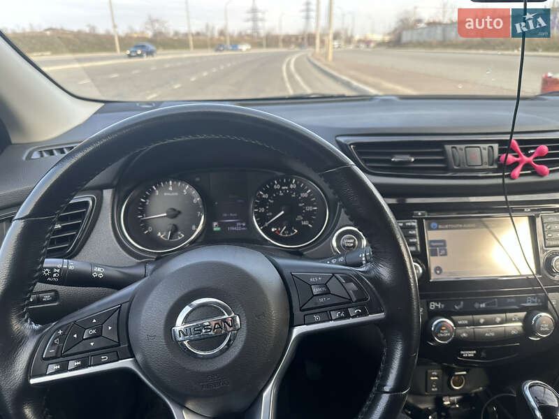 Внедорожник / Кроссовер Nissan Rogue Sport 2017 в Одессе фото 12 Внедорожник / Кроссовер Nissan Rogue Sport 2017 в Одессе