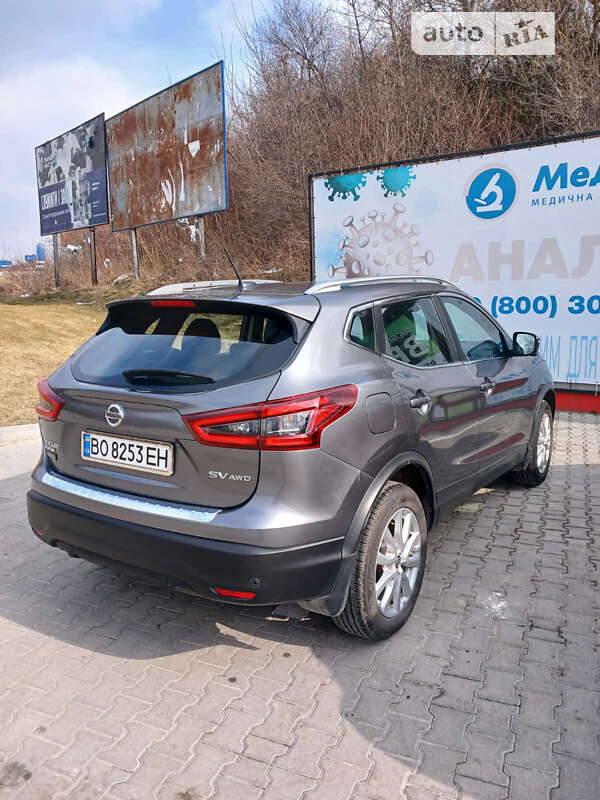 Внедорожник / Кроссовер Nissan Rogue Sport 2020 в Тернополе