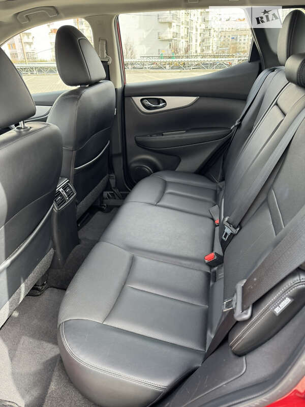 Внедорожник / Кроссовер Nissan Rogue Sport 2019 в Николаеве