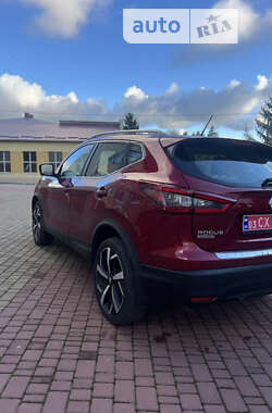 Внедорожник / Кроссовер Nissan Rogue Sport 2020 в Луцке