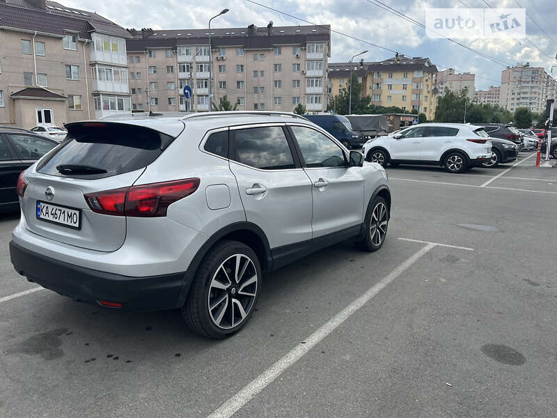 Внедорожник / Кроссовер Nissan Rogue Sport 2018 в Киеве
