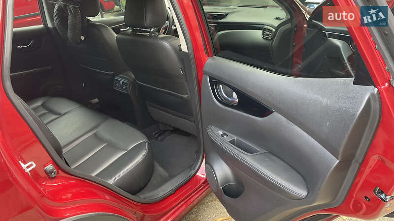 Позашляховик / Кросовер Nissan Rogue Sport 2019 в Одесі