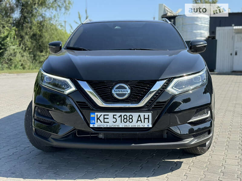 Позашляховик / Кросовер Nissan Rogue Sport 2019 в Дніпрі