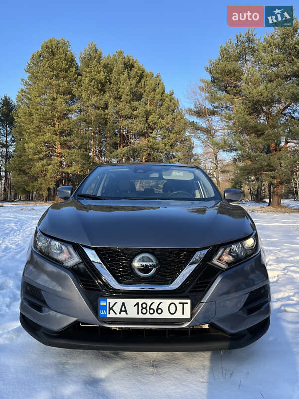 Позашляховик / Кросовер Nissan Rogue Sport 2020 в Києві