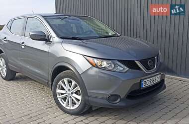 Позашляховик / Кросовер Nissan Rogue Sport 2018 в Львові