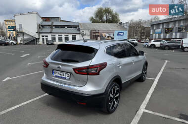 Внедорожник / Кроссовер Nissan Rogue Sport 2022 в 