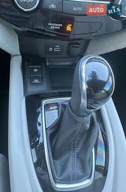 Позашляховик / Кросовер Nissan Rogue Sport 2022 в 