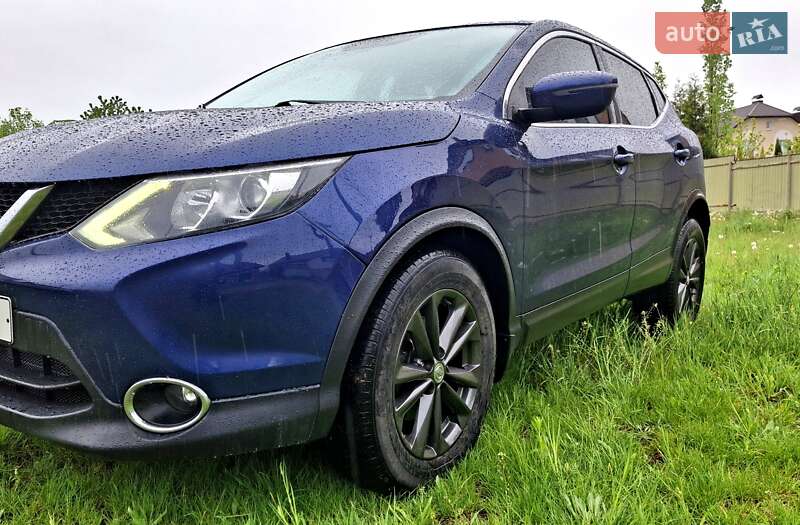 Внедорожник / Кроссовер Nissan Rogue Sport 2018 в Виннице