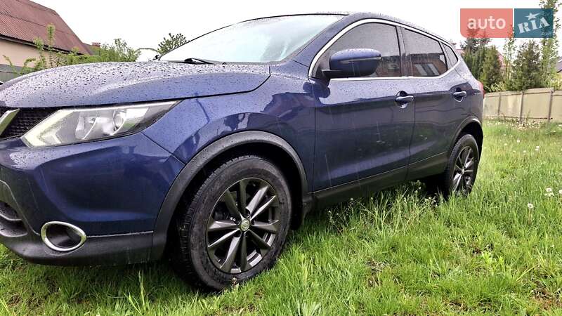 Внедорожник / Кроссовер Nissan Rogue Sport 2018 в Виннице