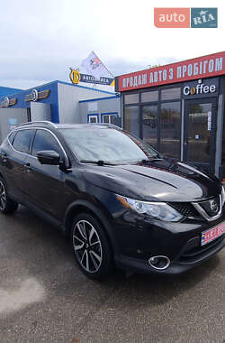 Позашляховик / Кросовер Nissan Rogue Sport 2018 в Кам'янці