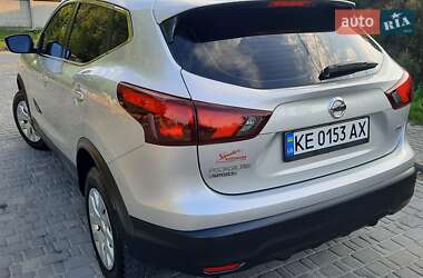 Позашляховик / Кросовер Nissan Rogue Sport 2019 в 