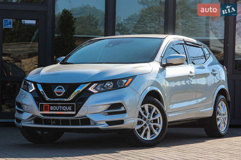 Позашляховик / Кросовер Nissan Rogue Sport 2021 в 