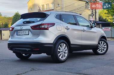 Внедорожник / Кроссовер Nissan Rogue Sport 2022 в 