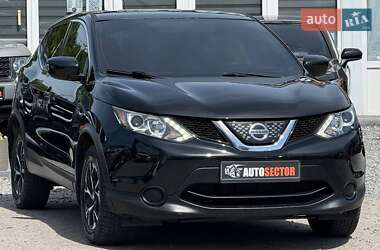 Позашляховик / Кросовер Nissan Rogue Sport 2018 в 
