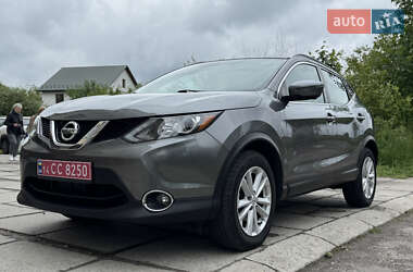 Внедорожник / Кроссовер Nissan Rogue Sport 2017 в Львове