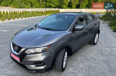 Позашляховик / Кросовер Nissan Rogue Sport 2022 в 