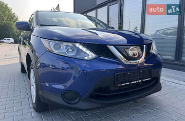 Внедорожник / Кроссовер Nissan Rogue Sport 2019 в 
