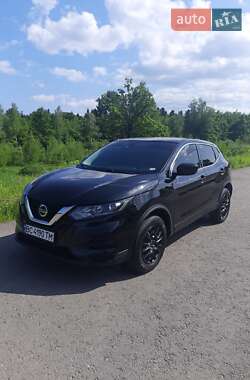 Nissan Rogue Sport 2020