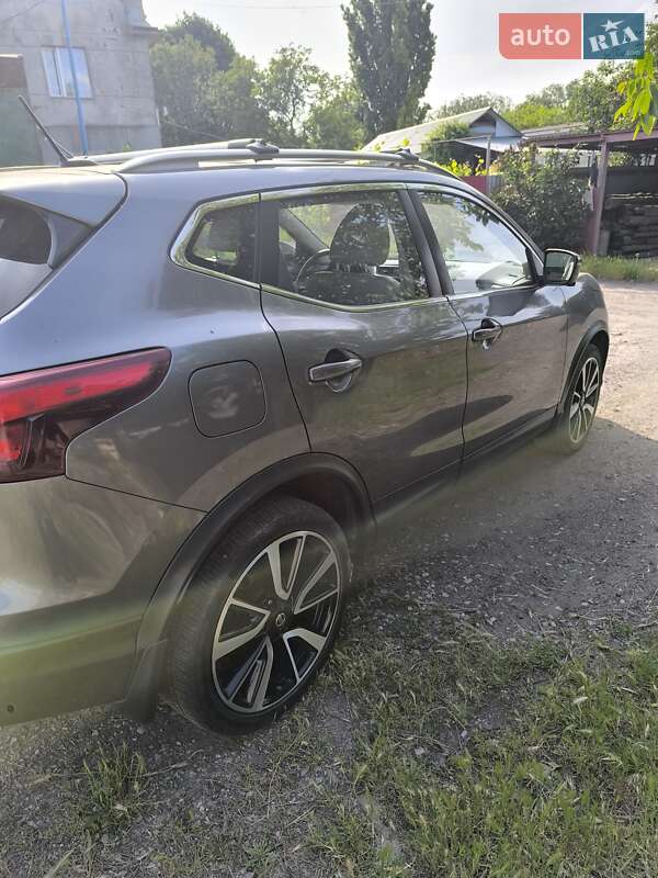 Внедорожник / Кроссовер Nissan Rogue Sport 2017 в Одессе