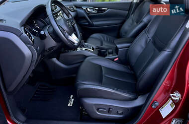 Внедорожник / Кроссовер Nissan Rogue Sport 2022 в 