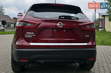 Внедорожник / Кроссовер Nissan Rogue Sport 2021 в 