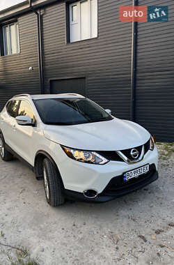 Позашляховик / Кросовер Nissan Rogue Sport 2017 в Тернополі