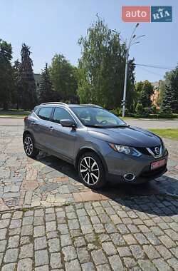 Позашляховик / Кросовер Nissan Rogue Sport 2017 в Кременчуці