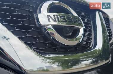 Внедорожник / Кроссовер Nissan Rogue Sport 2017 в 