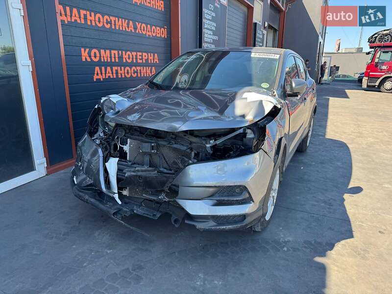 Nissan Rogue Sport 2020