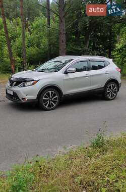 Позашляховик / Кросовер Nissan Rogue Sport 2017 в Нетішині