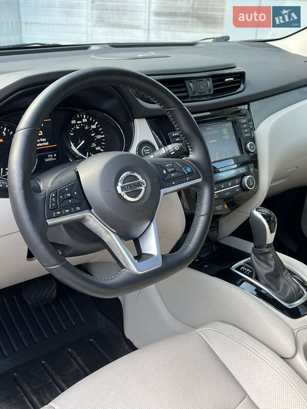 Позашляховик / Кросовер Nissan Rogue Sport 2020 в Одесі
