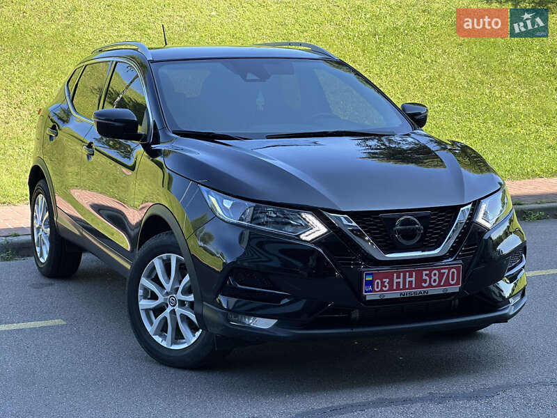 Nissan Rogue Sport 2021