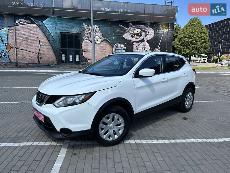 Nissan Rogue Sport 2018