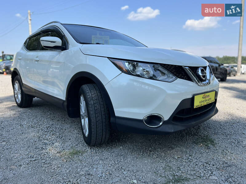 Внедорожник / Кроссовер Nissan Rogue Sport 2018 в Умани