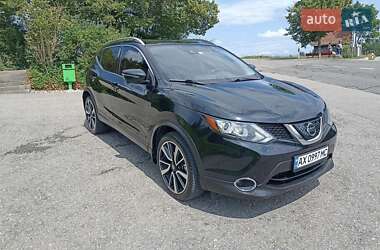 Внедорожник / Кроссовер Nissan Rogue Sport 2018 в Виннице