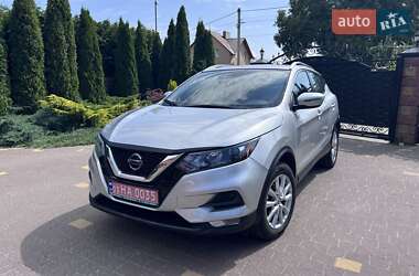 Внедорожник / Кроссовер Nissan Rogue Sport 2021 в Луцке