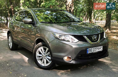 Внедорожник / Кроссовер Nissan Rogue Sport 2018 в Киеве